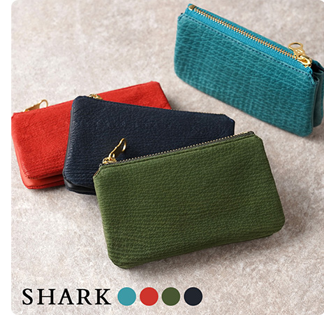 SHARK/Wポーチウォレット