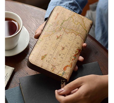 ベージュ 地図柄 財布 母の日ギフト