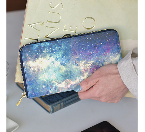 ホワイトキャンバス ラウンドファスナー長財布 宇宙 ブルー 母の日ギフト